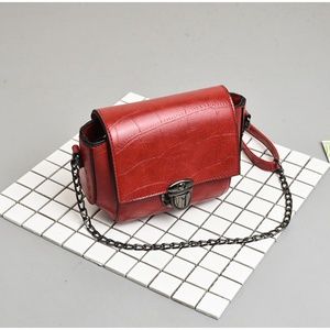 Red Chain Shoulder Bag